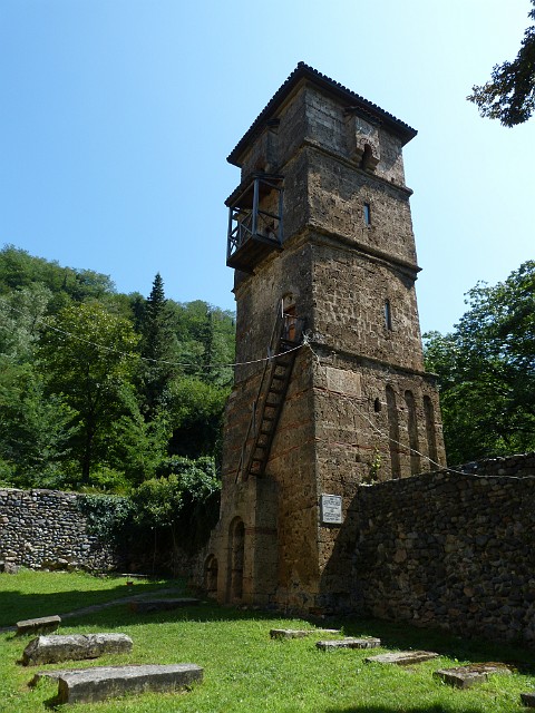 391.JPG - 391 Czteropiętrowa wieża dobudowana w XII wieku.