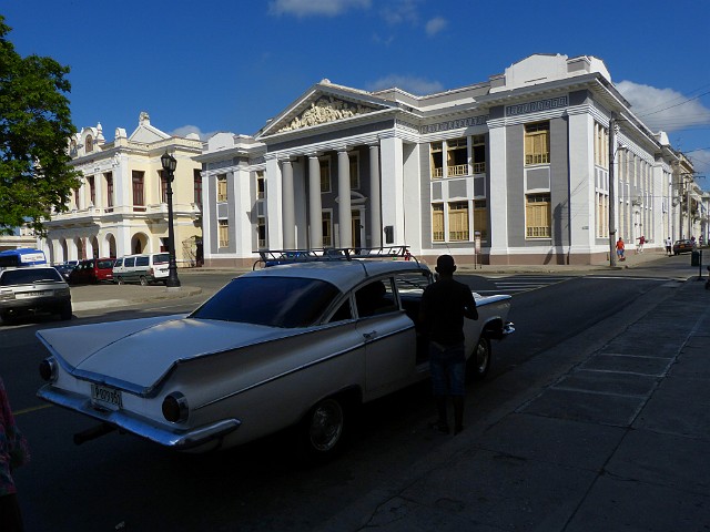 088.jpg - 088 Neoklasycystyczny budynek szkoły - Colegio San Lorenzo