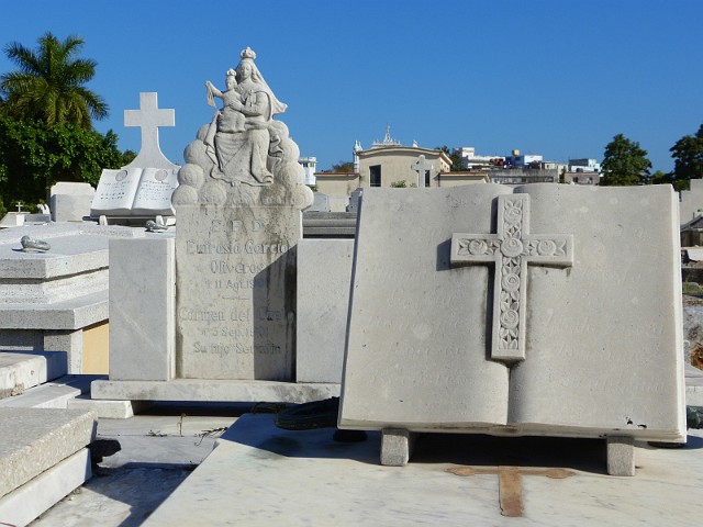 221.jpg - 221 Cementerio de Colon - cmentarz im. Krzysztofa Kolumba liczący 2 mln grobów jest jednym z największych nekropolii świata 