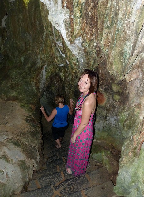 270.jpg - 270 Cueva del Indio - w indiańskiej grocie odkrytej w 1951 r.