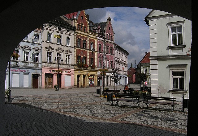 26 Rynek w Leśnej.jpg