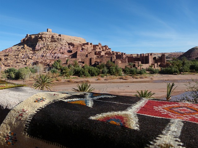 187.jpg - 187 Najbardziej filmowy ksar Maroka – Ait Benhaddou wpisany na listę UNESCO. Kręcono tu sceny do filmów „Gladiator”, "Klejnot Nilu” i innych