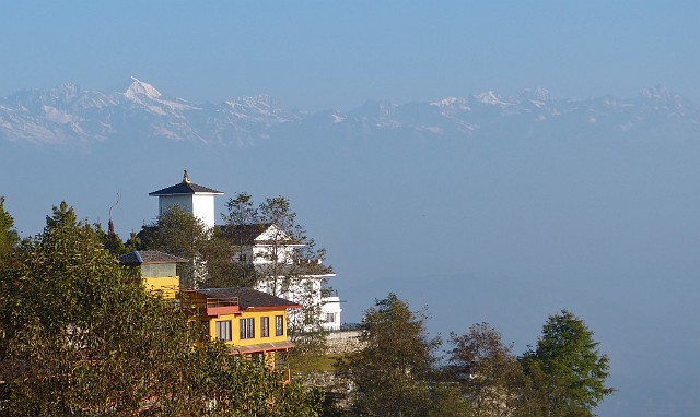 031.jpg - 031 Widok na Himalaje w miejscowości Nagarkot na wysokości 2200 m npm.