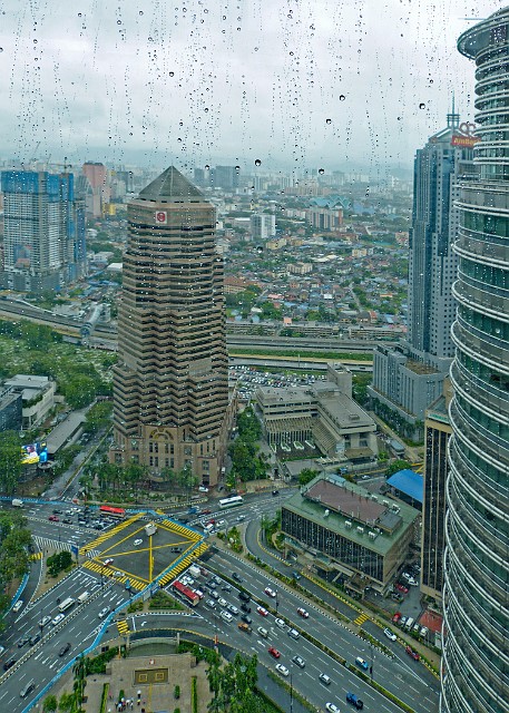 157.jpg - 157 Panorama Kuala  Lumpur  w deszczu.