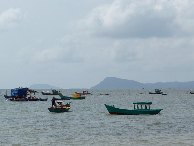 358.jpg - 358 Nad morzem w wiosce rybackiej Ham Ninh