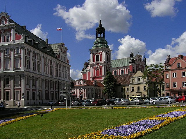 59 Urząd Miastai i Kościół Farny.jpg